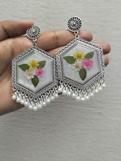Floral hexagon jhumka