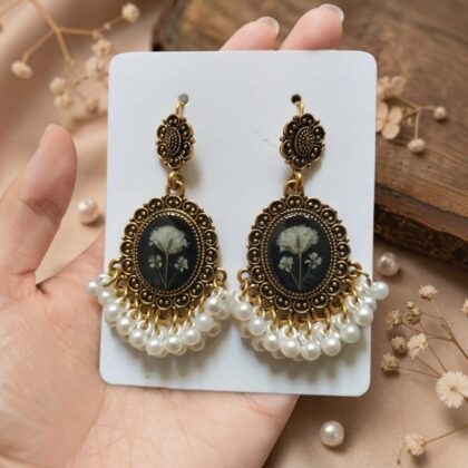 Black Oval Mini Jhumka