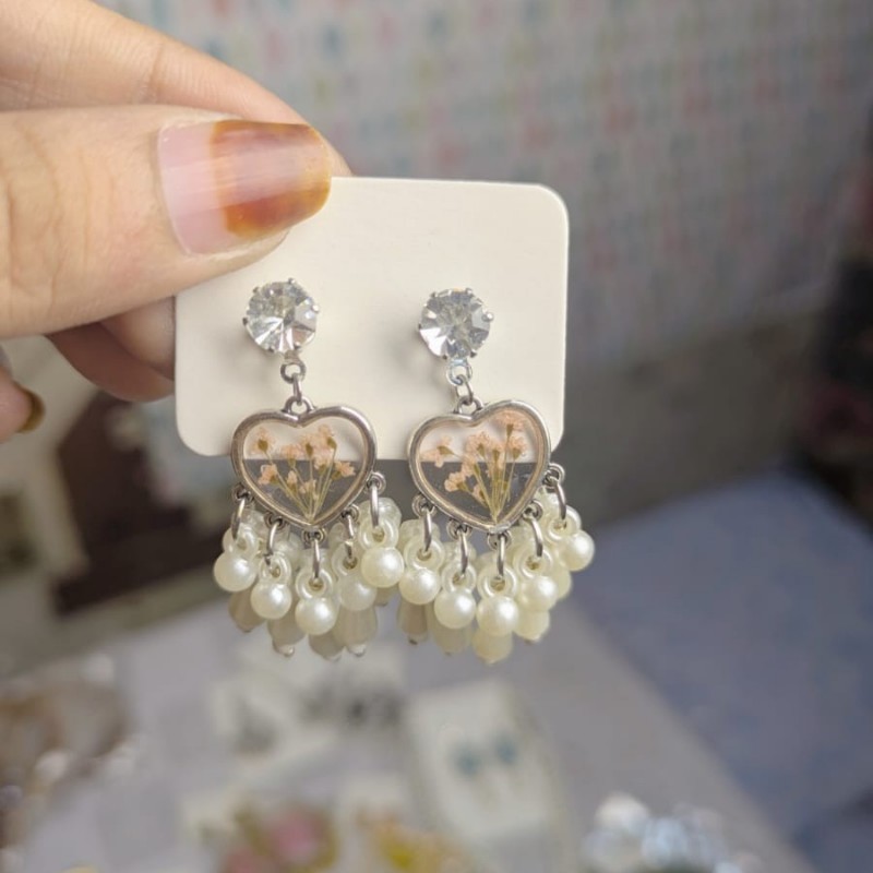 Mini Heart Charm Stone & Pearl Beaded Earrings (Multiple Flowers Color Available) - Image 4